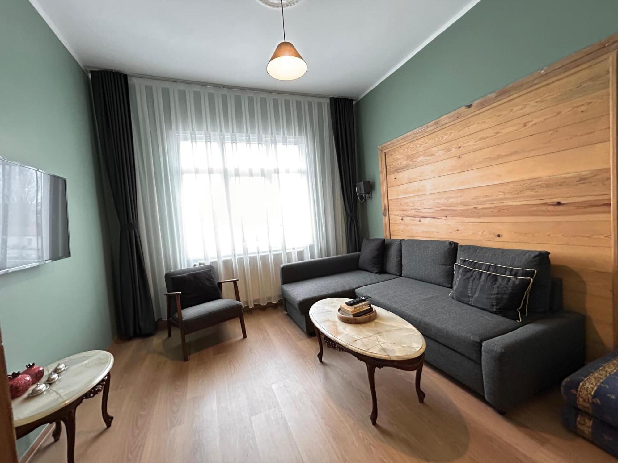 Waterfront Apartment By The Tram - Terrace With Dome & Golden Horn View In Fatih Istanbul Eksteriør bilde